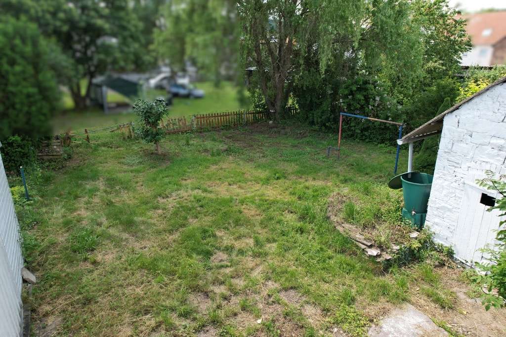 Immobilie in Lauenförde - Provisionsfrei! Sanierte Doppelhaushälfte mit zwei Wohneinheiten und Garten in Lauenförde - Bild 3