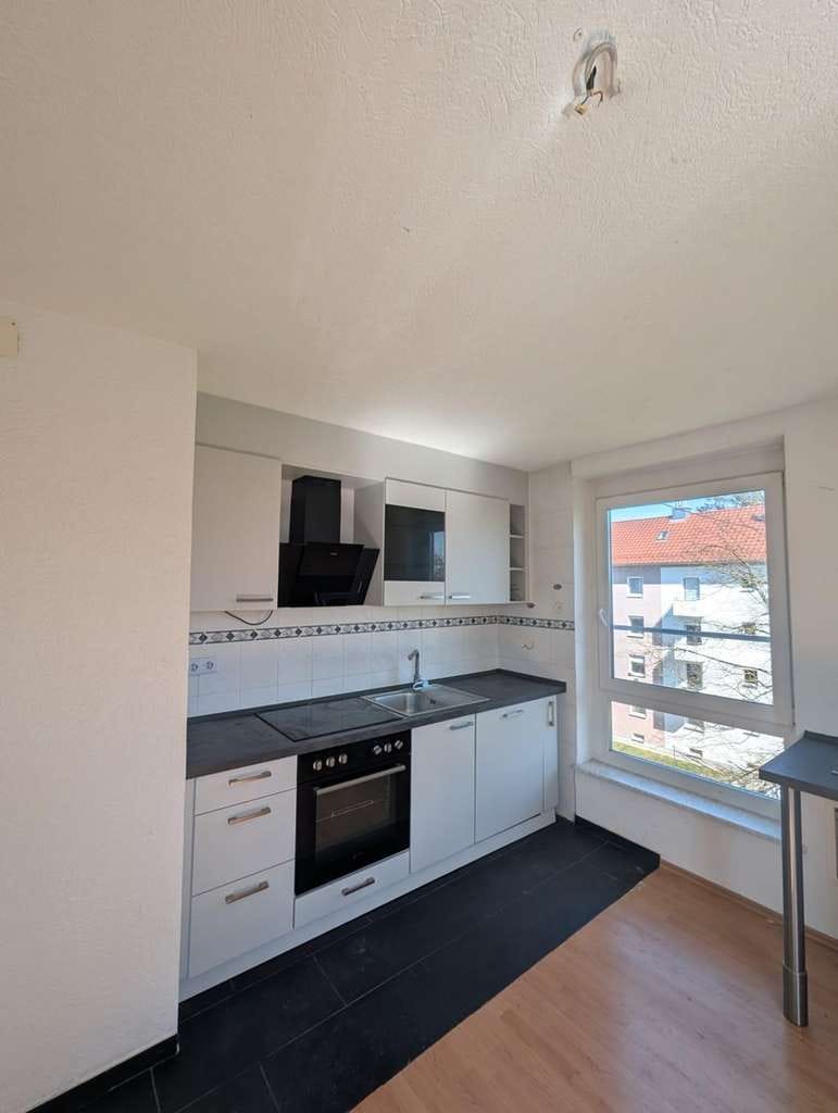Immobilie in Neu-Ulm - Bezugsfreie 3-Zimmer Eigentumswohnung in NU-Offenhausen - Provisionsfrei! - Bild 2