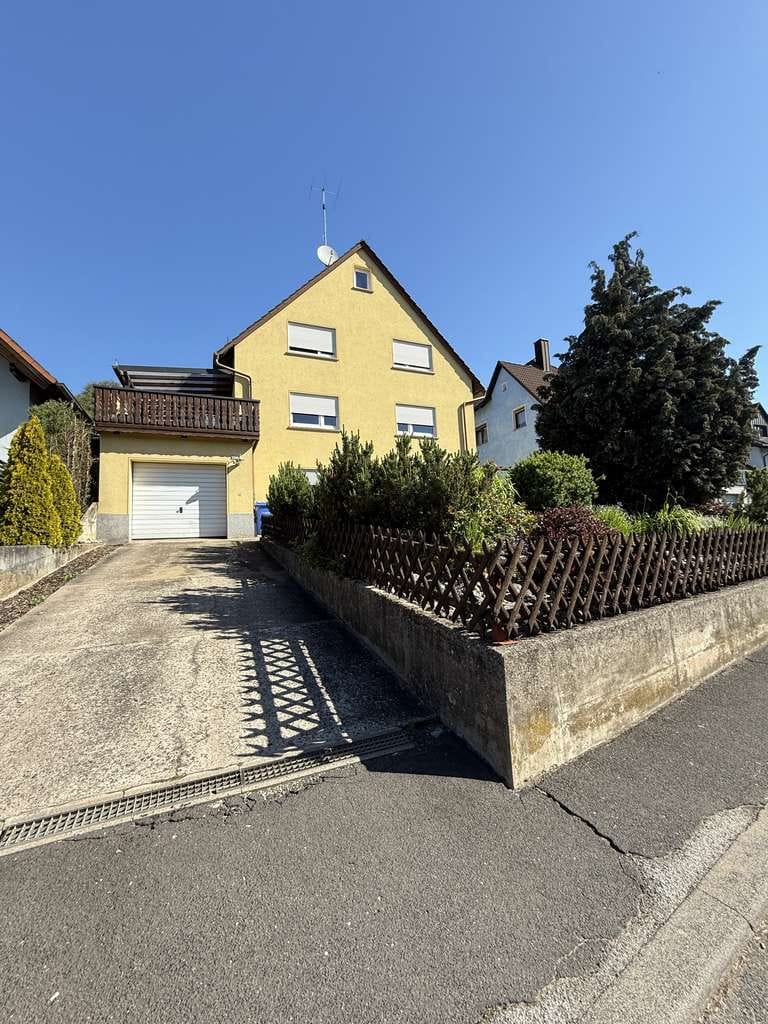 Immobilie in Theilheim -  Großzügiges Haus in Theilheim - Bild 0