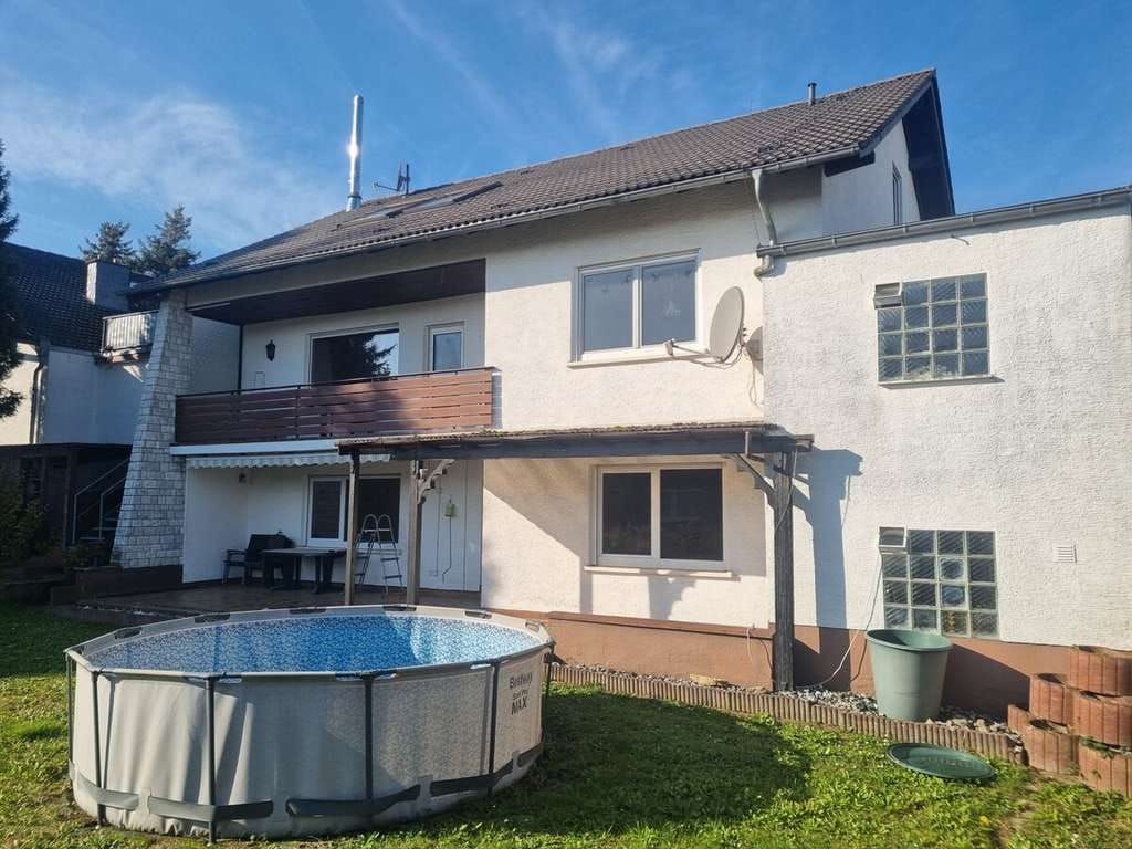 Immobilie in Nidderau - 1-2-Familienhaus in schöner und ruhiger Lage - Bild 0