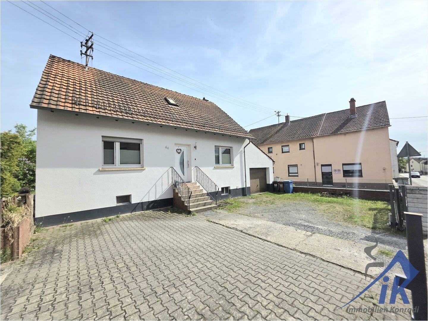 Immobilie in Hütschenhausen - IK | Spesbach: Gemütliches, gepflegtes Haus mit Garage in guter Lage - Bild 1