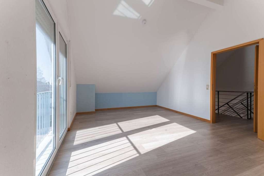 Immobilie in Pfalzgrafenweiler - 5-Zimmer-Maisonette | 2024 modernisiert | Jetzt bezugsfrei - Bild 4