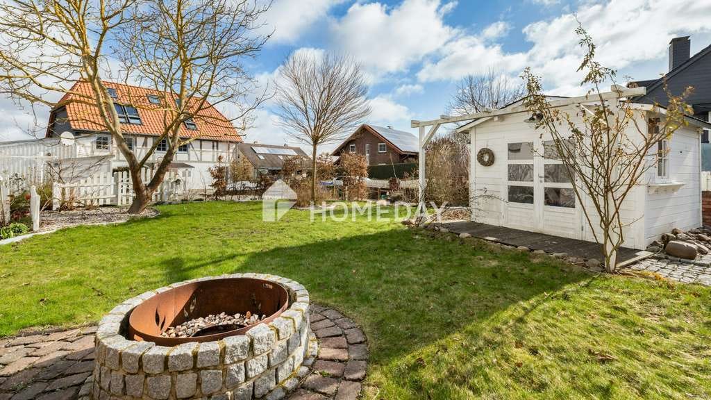 Immobilie in Groß Twülpstedt - Modernisiertes Fachwerkhaus mit Hof, Garten und Werkstatt auf 627 Quadratmetern Grundstück - Bild 2