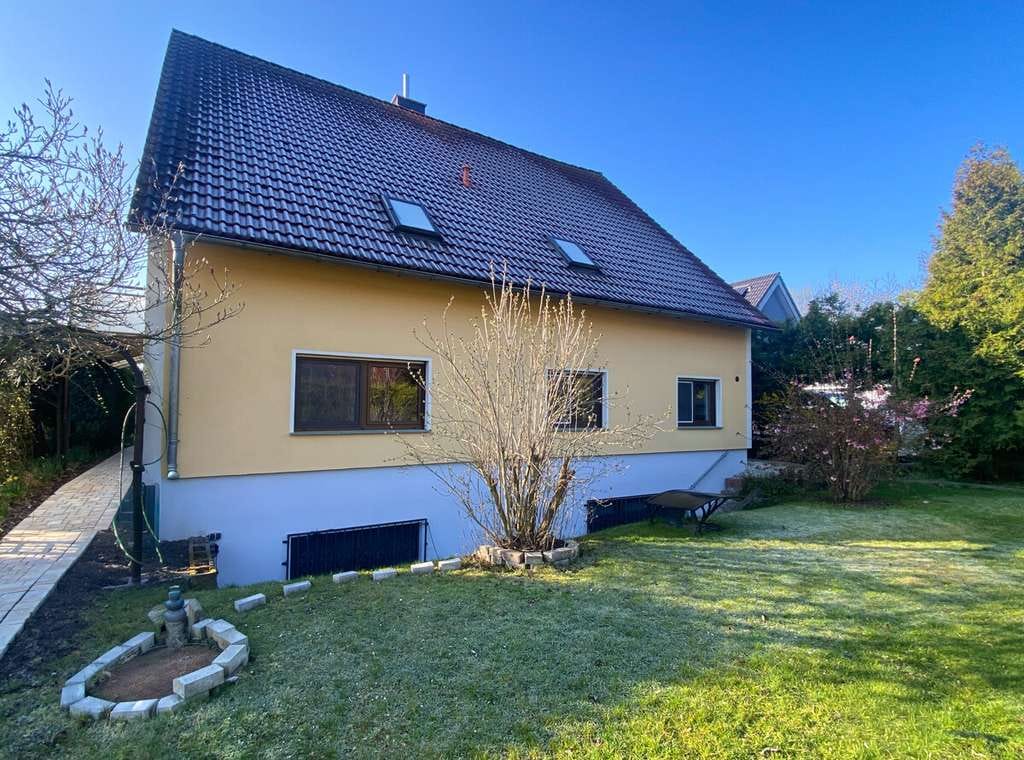 Immobilie in Bad Sulza - Ein Haus, das mehr kann: Raum für Familie, Zukunft und neue Wege - Bild 1
