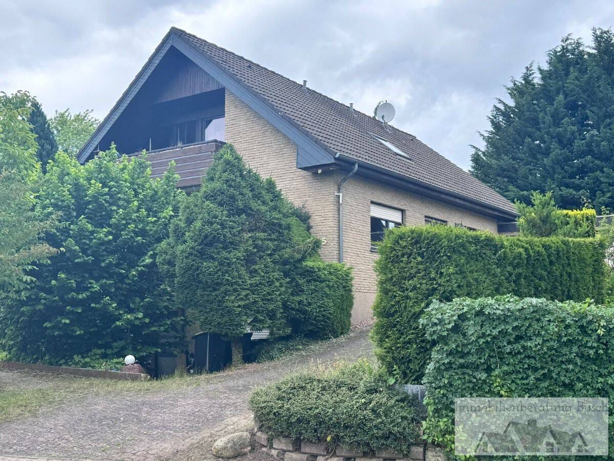 Immobilie in Schlangen - Ihr neues Zuhause mit Zukunft: Barrierefrei, energieeffizient und vielseitig nutzbar - Bild 1