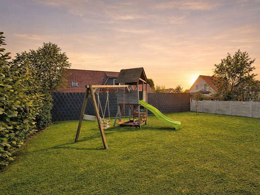 Immobilie in Lüssow - DHH nahe Stralsund // Garten // 2 Carports // 5 Zimmer // 2 Bäder // Ideal für Familien - Bild 2