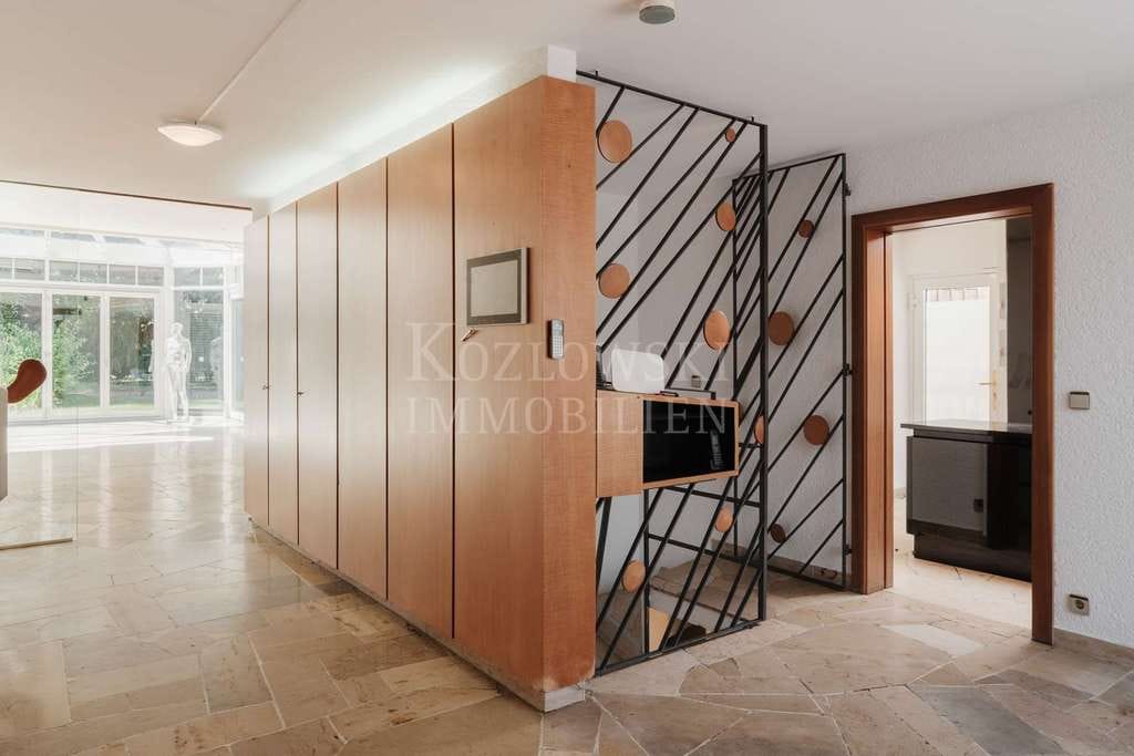 Immobilie in Haßloch - In Privatstraße am Feldrand - Design-Bungalow mit großem Traumgarten! - Bild 4