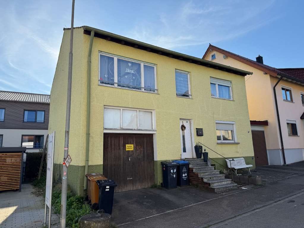 Immobilie in Steinheim am Albuch - renovierungsbedürftiges Einfamilienhaus in Steinheim zu verkaufen. - Bild 0