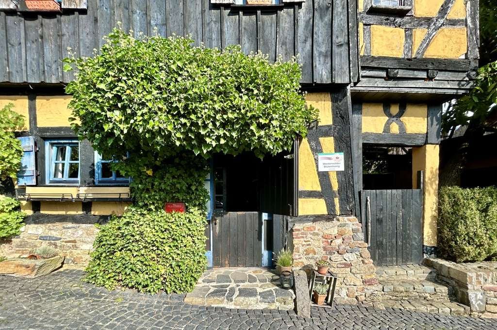 Immobilie in Hachenburg - **Uriges Fachwerkhaus im historischen Stadtkern von Hachenburg** - Bild 3