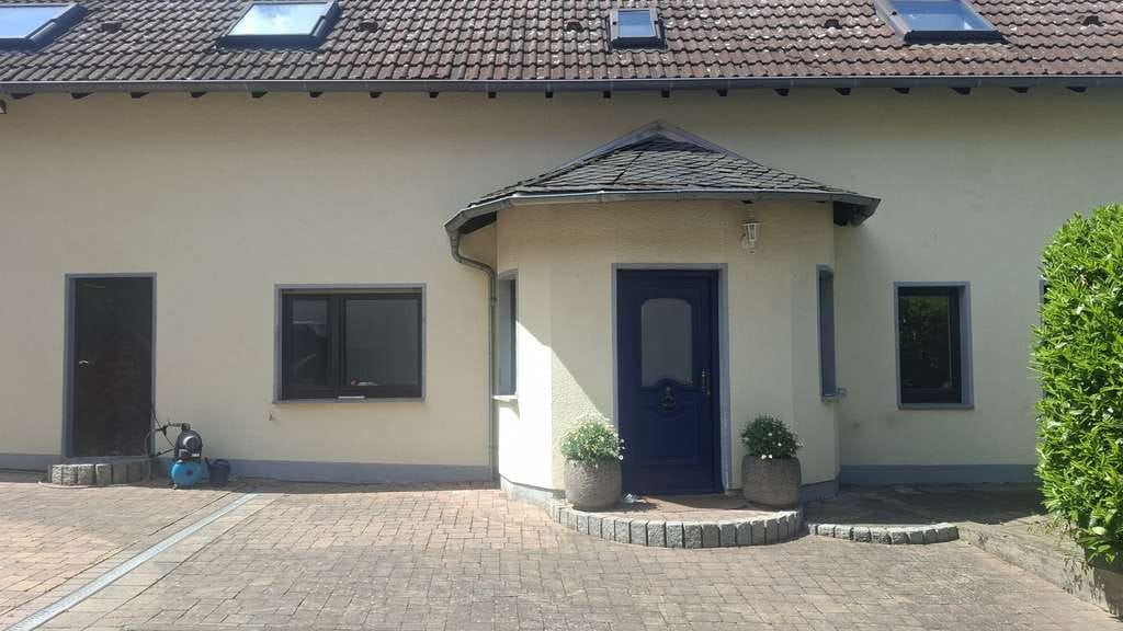 Immobilie in Wehrheim - Idyllisches Einfamilienhaus: Viel Platz, Traumgarten & Ruhe pur! - Bild 0
