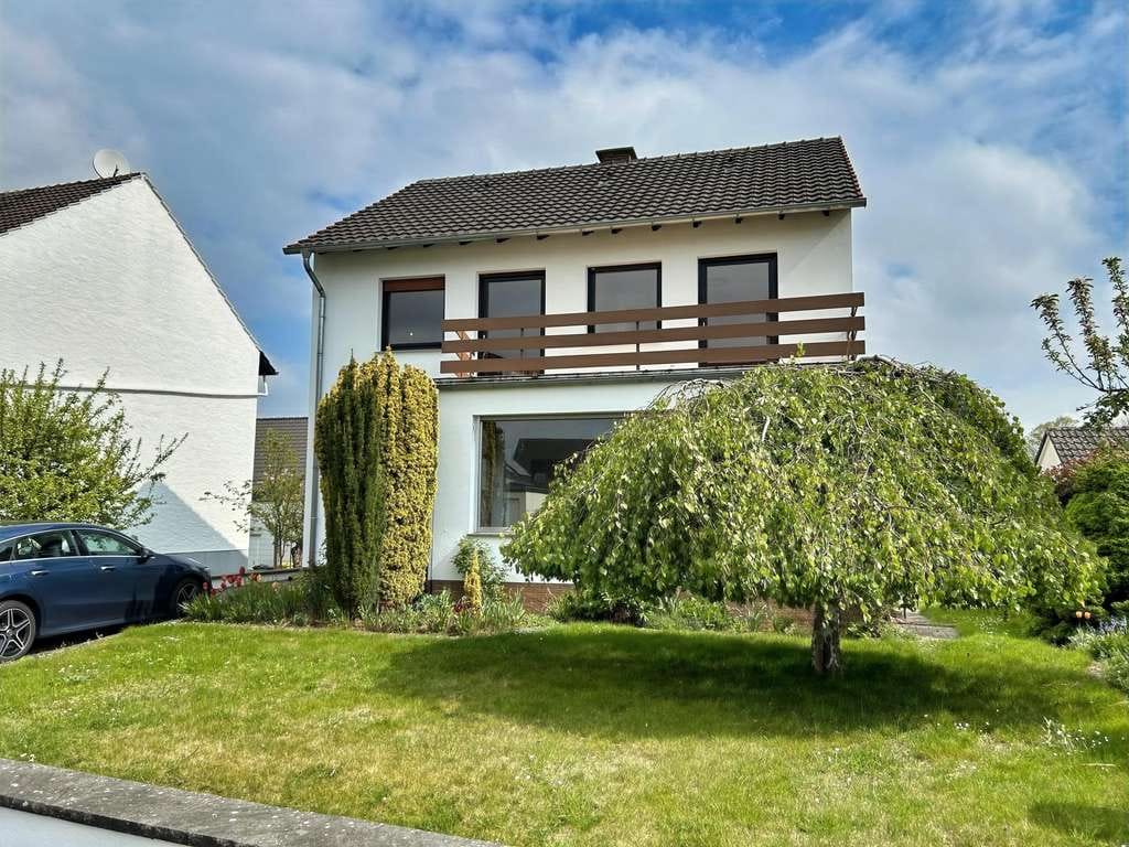 Immobilie in Zülpich - Freistehendes Einfamilienhaus in begehrter Lage von Zülpich - Bild 0