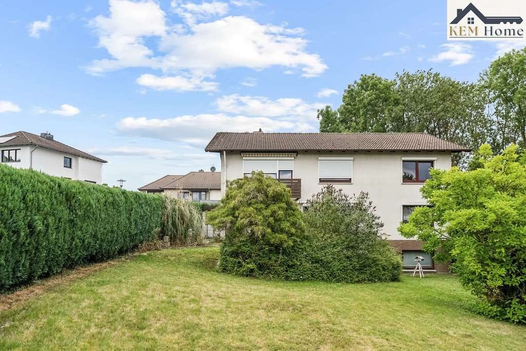 Immobilie in Apelern - Familienfreundlich Renditestark 3 Wohneinheiten in bester Aussichtslage Wohntraum mit Renditechance - Bild 1