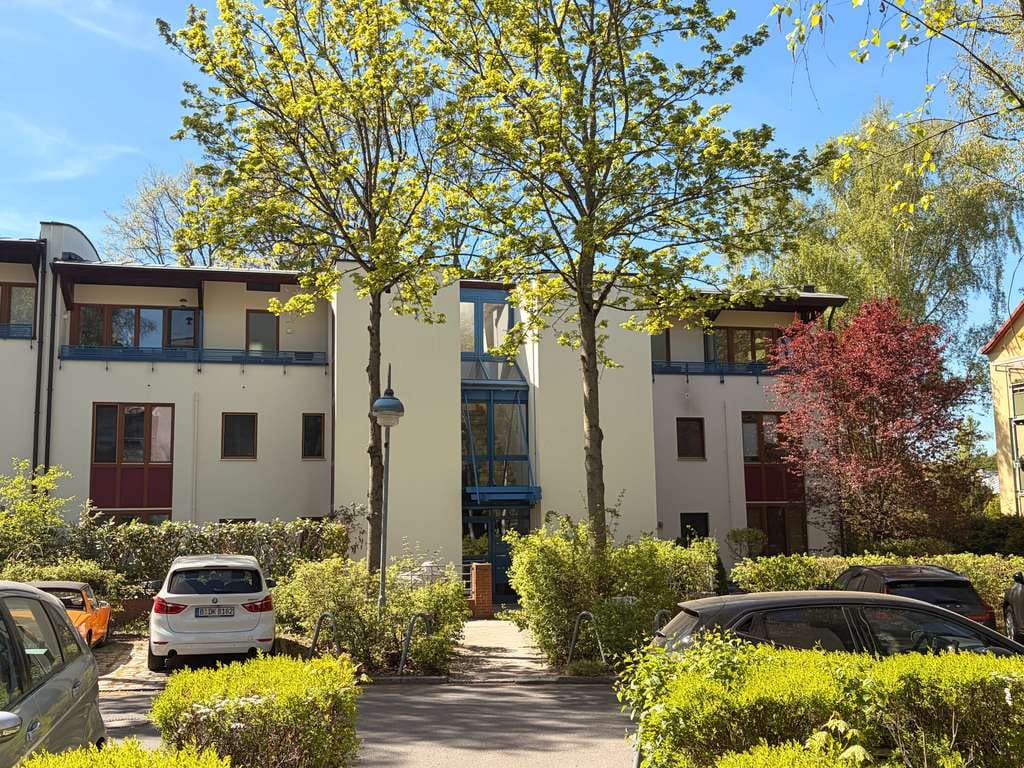 Immobilie in Kleinmachnow - Terrassenwohnung mit viel Platz zum Wohlfühlen – helle 4-Zimmer-Wohnung in Kleinmachnow - Bild 0
