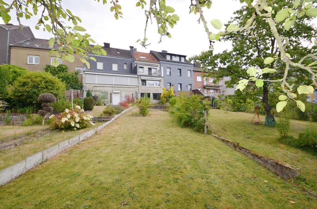 Immobilie in Herzogenrath - Bezugsfreies Einfamilienhaus Nähe Stadtzentrum - Bild 1