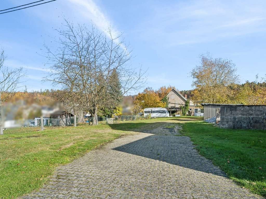 Immobilie in Hillscheid - Investoren aufgepasst! 6 attraktive Grundstücke mit Entwicklungspotenzial in Hillscheid - Bild 3