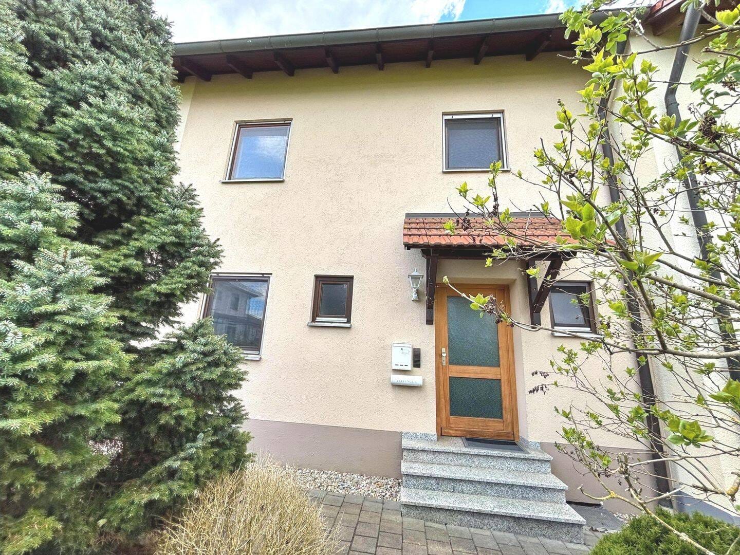 Immobilie in Monheim - Attraktives Reihenmittelhaus in begehrter Wohnlage - Bild 4