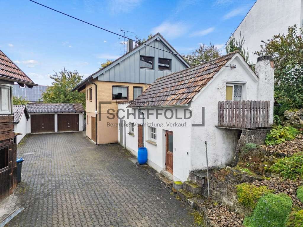 Immobilie in Schwendi - Familienfreundlich! Vielseitiges Einfamilienhaus mit modernisierter Küche und eigener Gartenidylle - Bild 3