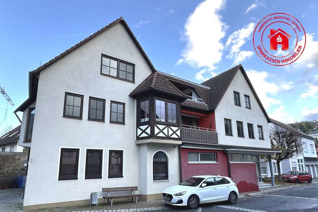 Immobilie in Niederstetten - Schöne 4-Zimmer-Eigentumswohnung in zentraler Lage - Bild 0