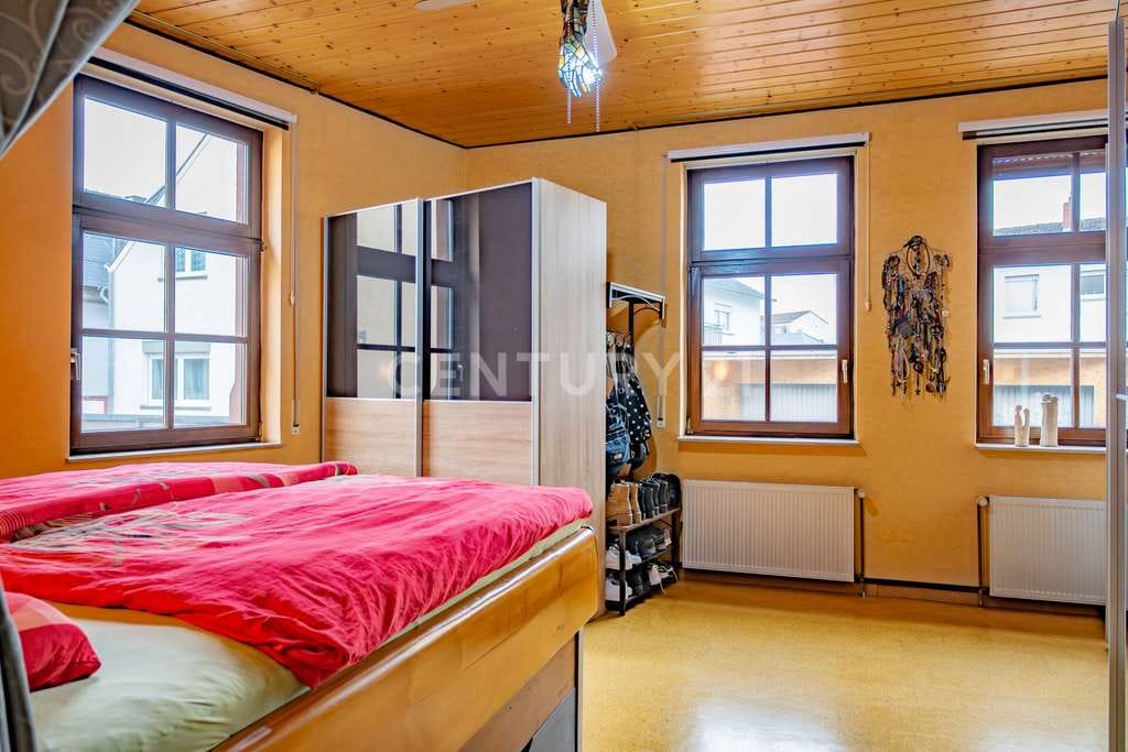 Immobilie in Schifferstadt - PROVISIONSFREI!!! Modernisierte Erdgeschosswohnung im Zweifamilienhaus - Bild 1