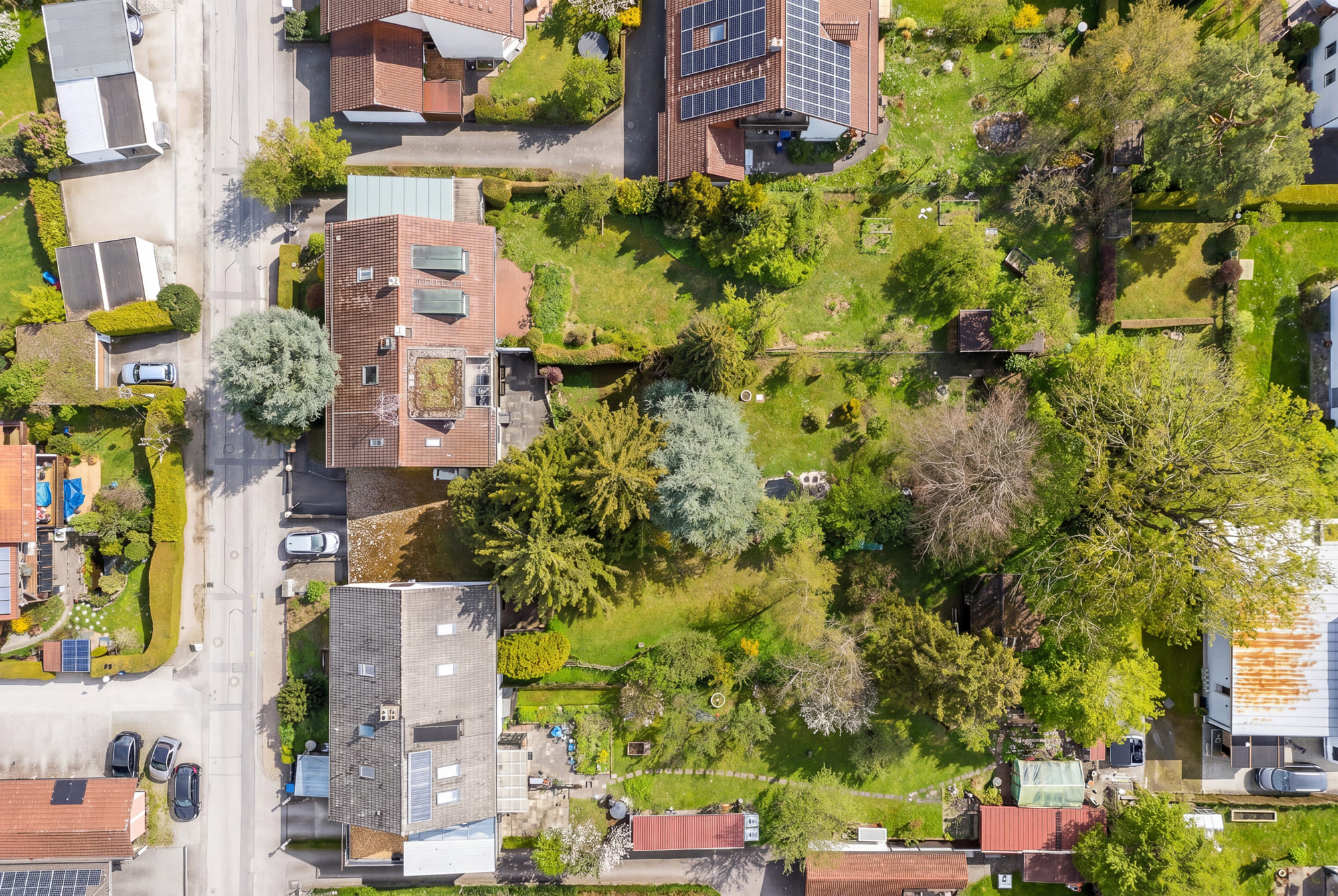 Immobilie in Puchheim - Investment: sanierungsbedürftige DHH in zentraler Lage von Puchheim - Bild 4