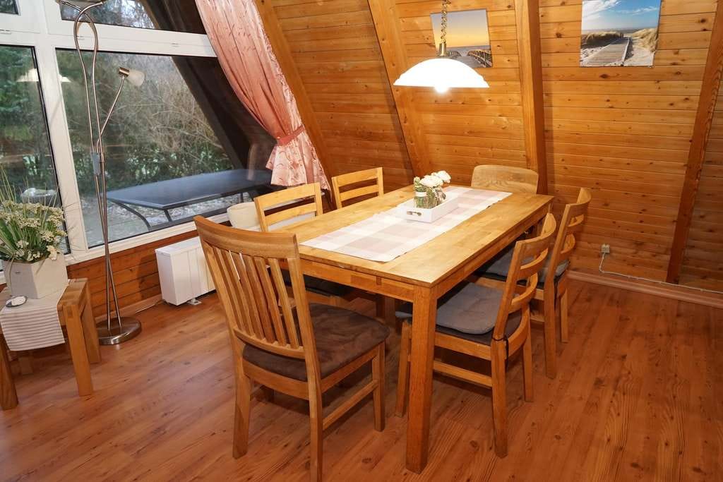 Immobilie in Damp - Zeltdachhaus mit grossem Grundstück im Ostsee Resort Damp - Bild 2