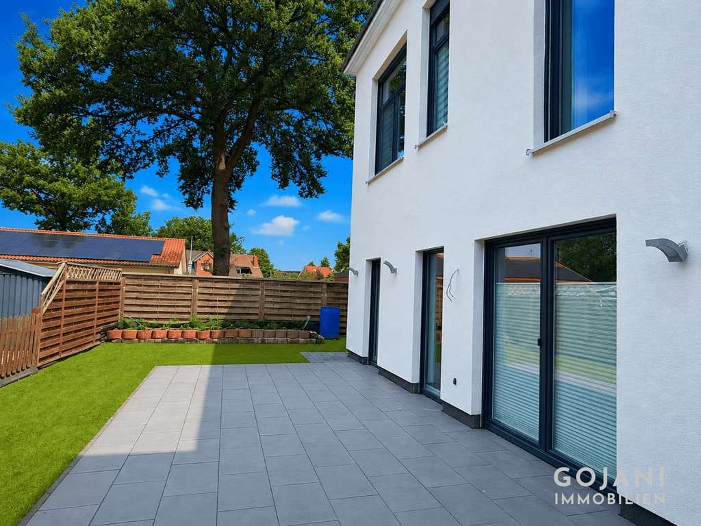 Immobilie in Nienhagen - Modernes 4-Familienhaus in Nienhagen-Celle mit attraktivem Entwicklungspotenzial - Bild 1