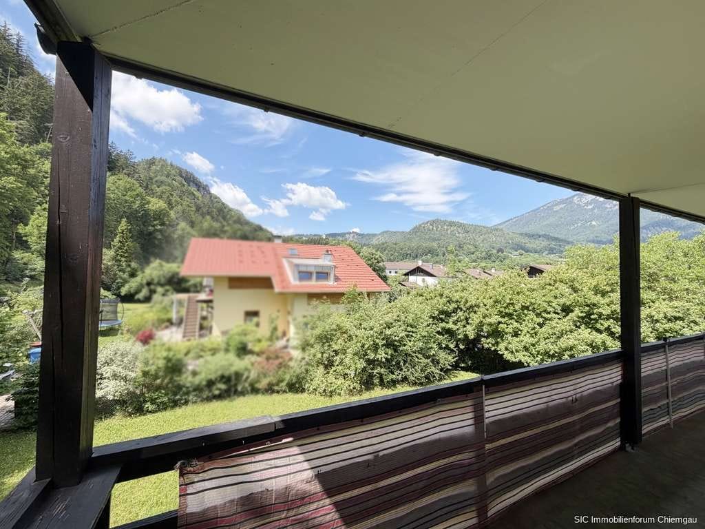 Immobilie in Bad Reichenhall - Bad Reichenhall - Karlstein 
2 kleine Wohnungen direkt nebeneinander – 2 x 2 oder 1 x 4 Zimmer mögl - Bild 1