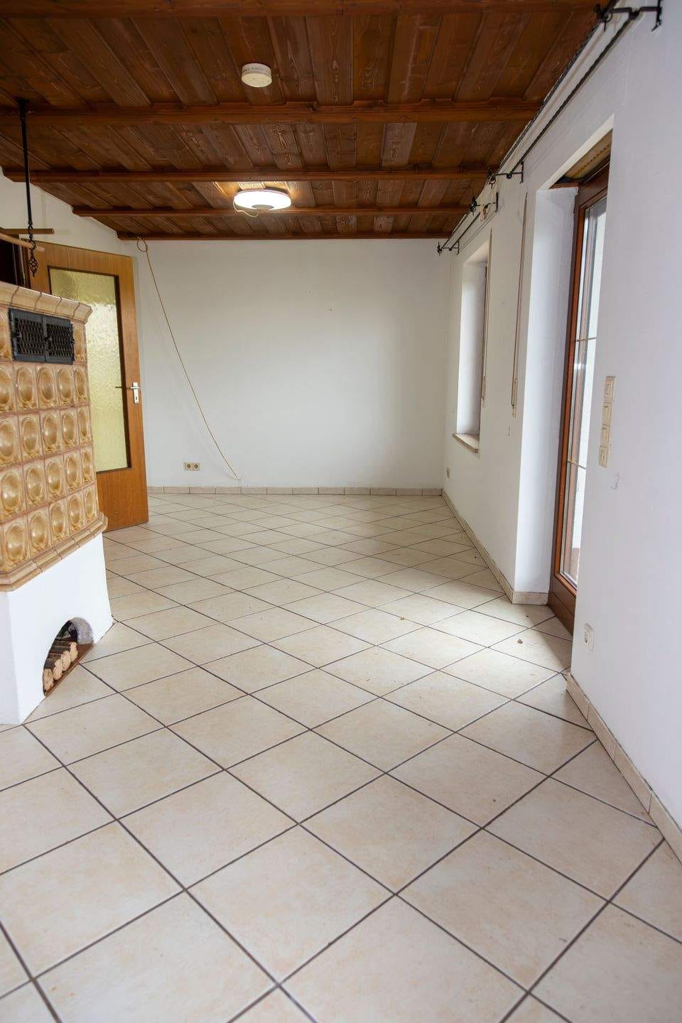 Immobilie in Diespeck - Charmantes Einfamilienhaus mit Potenzial in Diespeck, Stübach (Kleinod im Steigerwald) - Bild 4