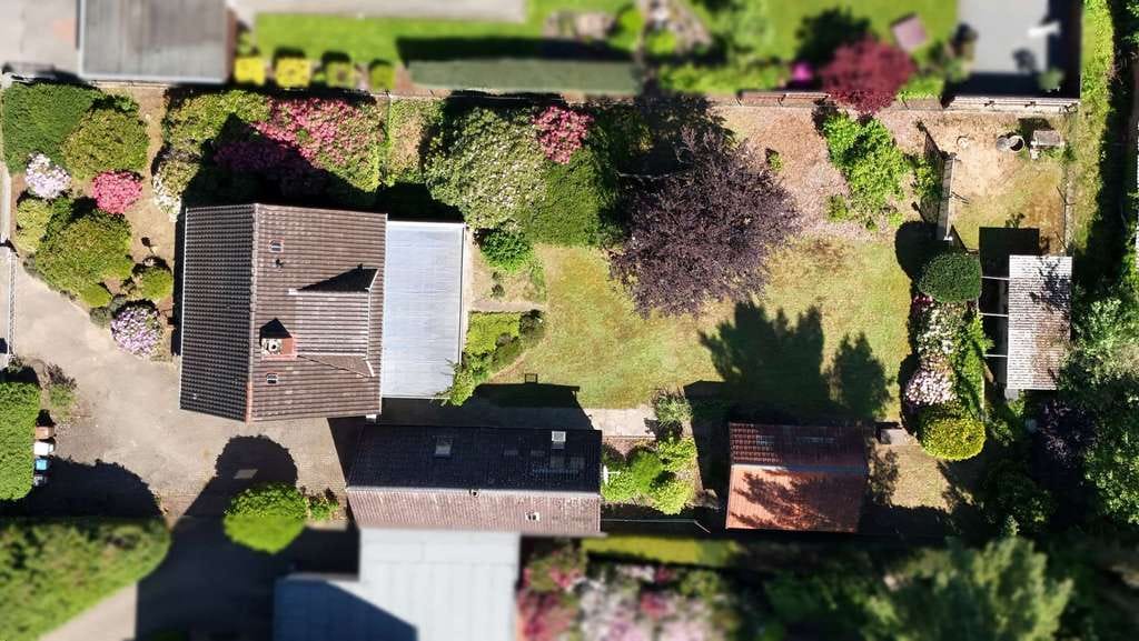 Immobilie in Wietze - Ruhig gelegenes Einfamilienhaus mit Potenzial und großzügigem Grundstück - Bild 1