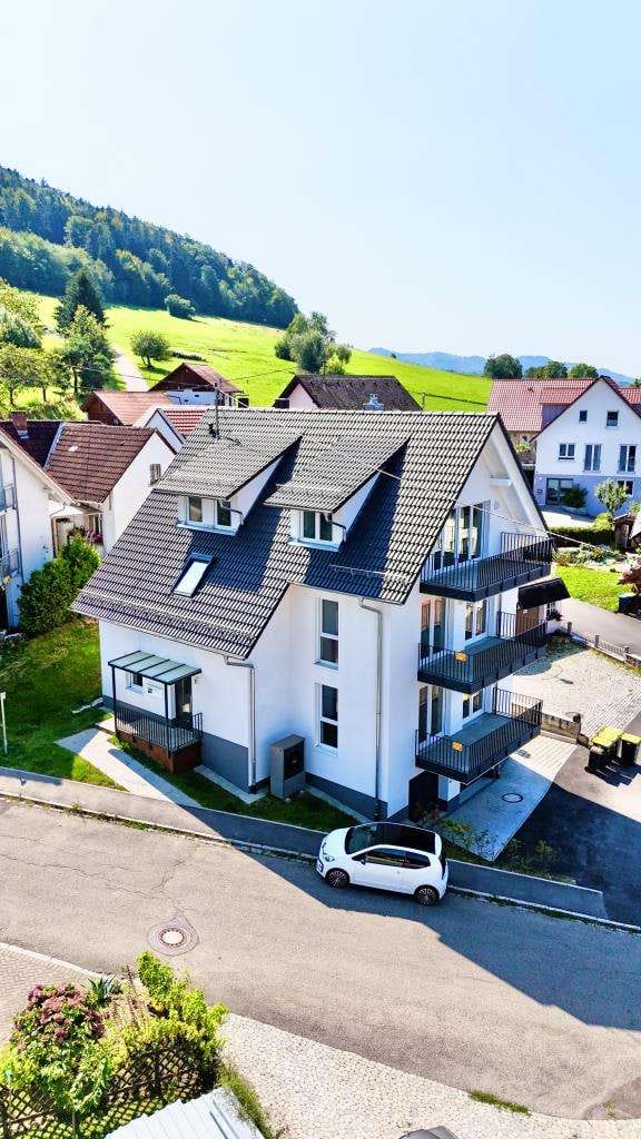 Immobilie in Wittnau - Provisionsfreie 3 Zimmer Wohnung mit Traumblick und gr. Einzelgarage! - Bild 2