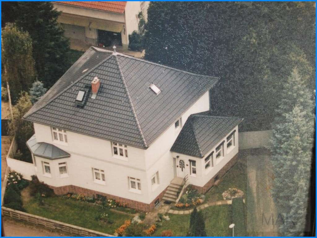 Immobilie in Kloster Lehnin - MAK Immobilien:  Zwei Generationen oder eine große Familie- hier ist Platz, auf einem großen Grundst - Bild 2