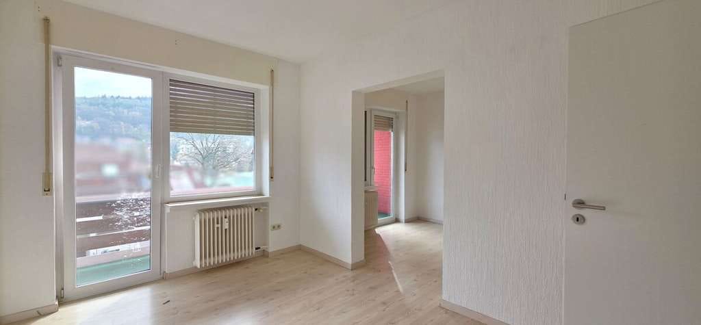Immobilie in Bad Orb - Mehrfamilienhaus mit Gewerbe-Praxis-Fläche in Bad Orb – Renditeobjekt mit 4 Einheiten + Gewerbefl. - Bild 4