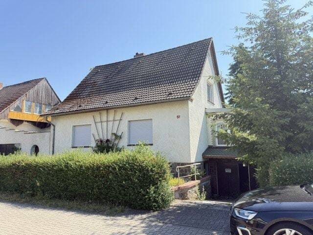 Immobilie in Wittenberge - Charmantes Einfamilienhaus mit großem Garten und Entwicklungspotenzial in ruhiger Wohnlage von Wittenberge - Bild 0