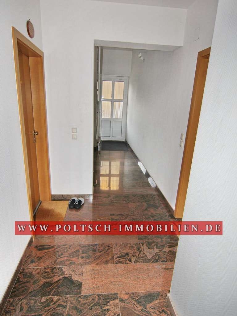 Immobilie in Weida - 2 vermietete Mehrfamilienhäuser mit 10 WE, teils Balkonen in ruhiger Lage von Weida - Bild 1
