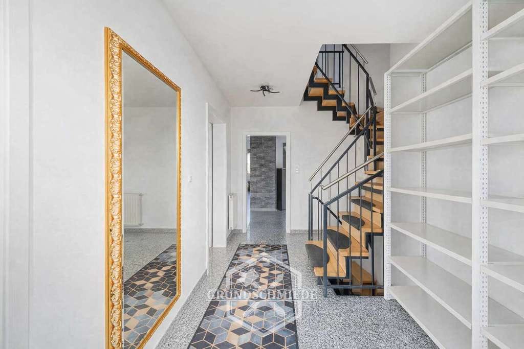 Immobilie in Neuffen - Wohnen mit Weitblick: Exklusive Maisonette mit Burgblick & großer Terrasse - Bild 0