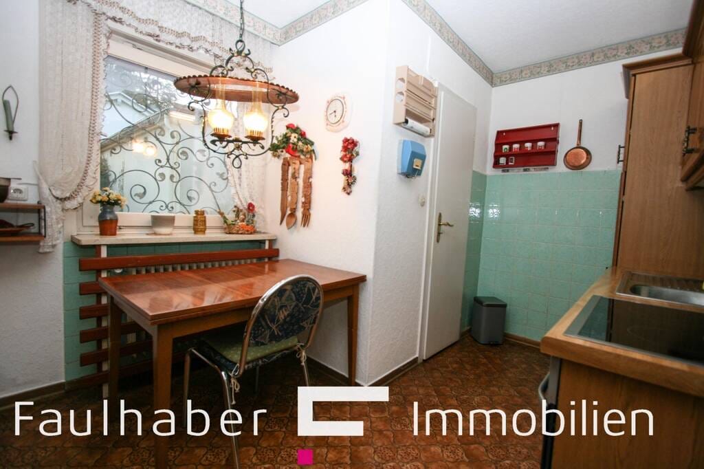 Immobilie in Witzenhausen - Ziegenhagen - Seltene Gelegenheit ! 1-FH mit überdachtem Außenpool, Wintergarten, Balkon, Terrasse - Bild 4