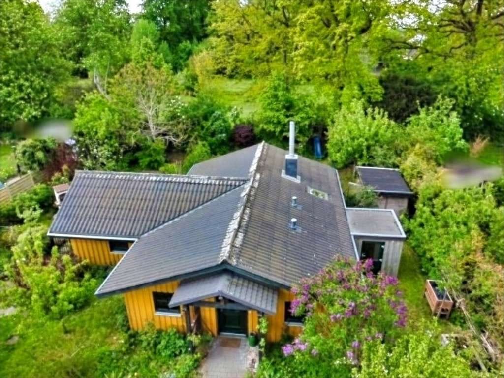 Immobilie in Brekendorf - Entspannen und Leben - Idyllisches, modernisiertes und gemütliches Ferienhaus mit Dauerwohnrecht - Bild 0