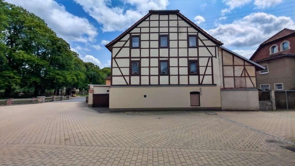 Immobilie in Kospoda - Idyllisches Fachwerkjuwel im Herzen von Lausnitz - Bild 2