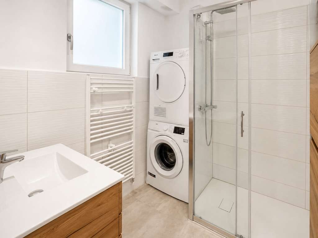 Immobilie in Zell im Wiesental - Investoren Aufgepasst! Renoviertes Mehrfamilienhaus mit über 6% Mietrendite! in Zell i.W. - Bild 3