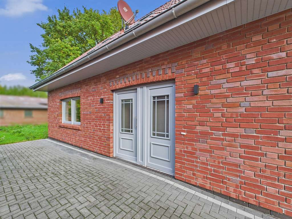 Immobilie in Leezdorf - Neuwertiges Zweifamilienhaus in ruhiger Lage von Leezdorf - Bild 2