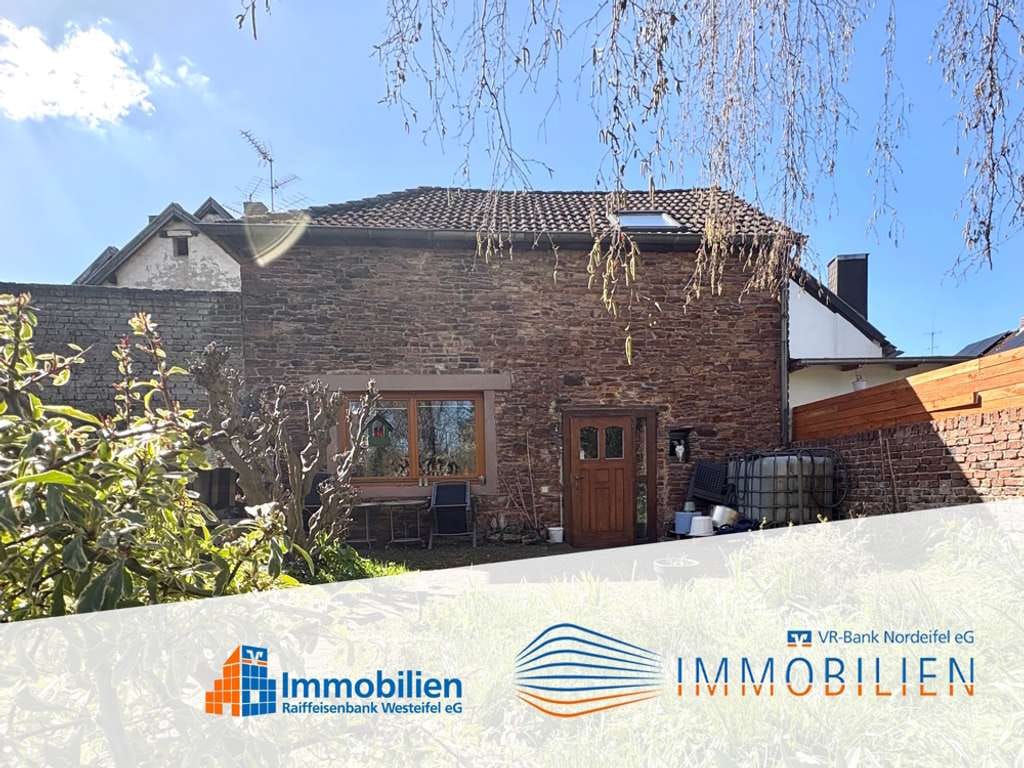 Immobilie in Mechernich - Besonderes und außergewöhnliches Einfamilienhaus im Zentrum von Mechernich - Bild 0
