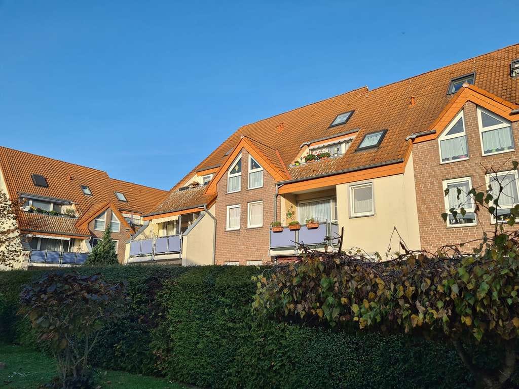Immobilie in Steinhöfel - BEZUGSFREIE 3-Raum-Maisonette-Wohnung mit Balkon, Keller, Einzelgarage, PROVISIONSFREI - Bild 2