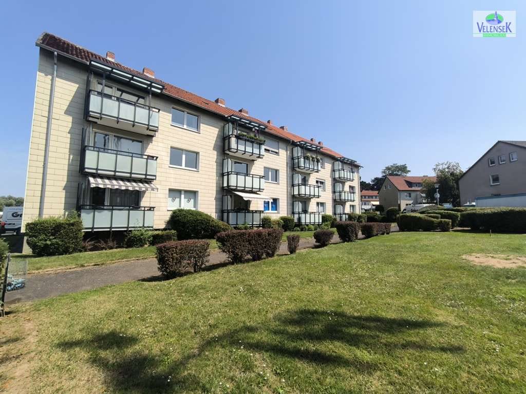 Immobilie in Wolfenbüttel - Helle 4-Zimmer-Eigentumswohnung mit neuem Balkon - Bild 0