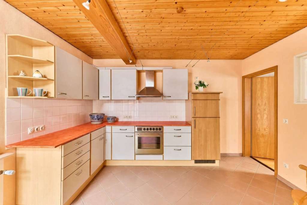Immobilie in Bobenheim am Berg - Großzügiges Einfamilienhaus mit Wintergarten in naturnaher Lage - Bild 3