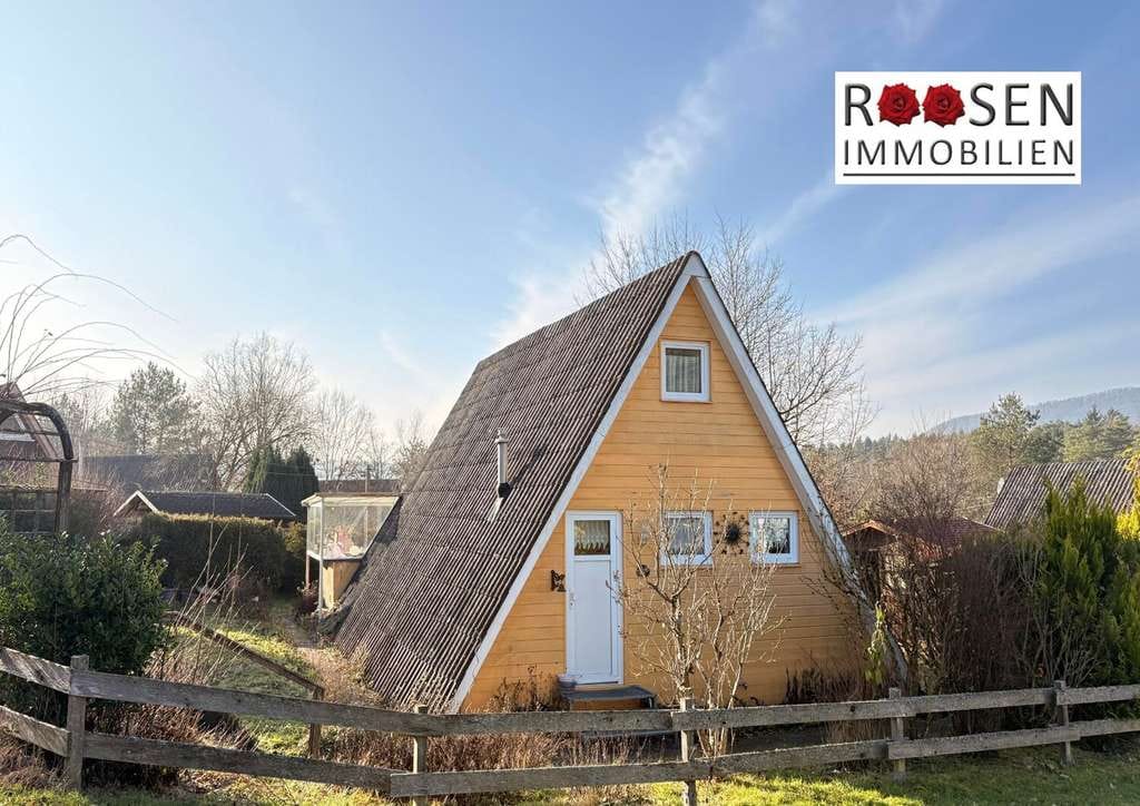 Immobilie in Gossersweiler-Stein - Modernisiertes Ferienhaus mit Sauna und Carport im Feriendorf Eichwald in Gossersweiler-Stein - Bild 0