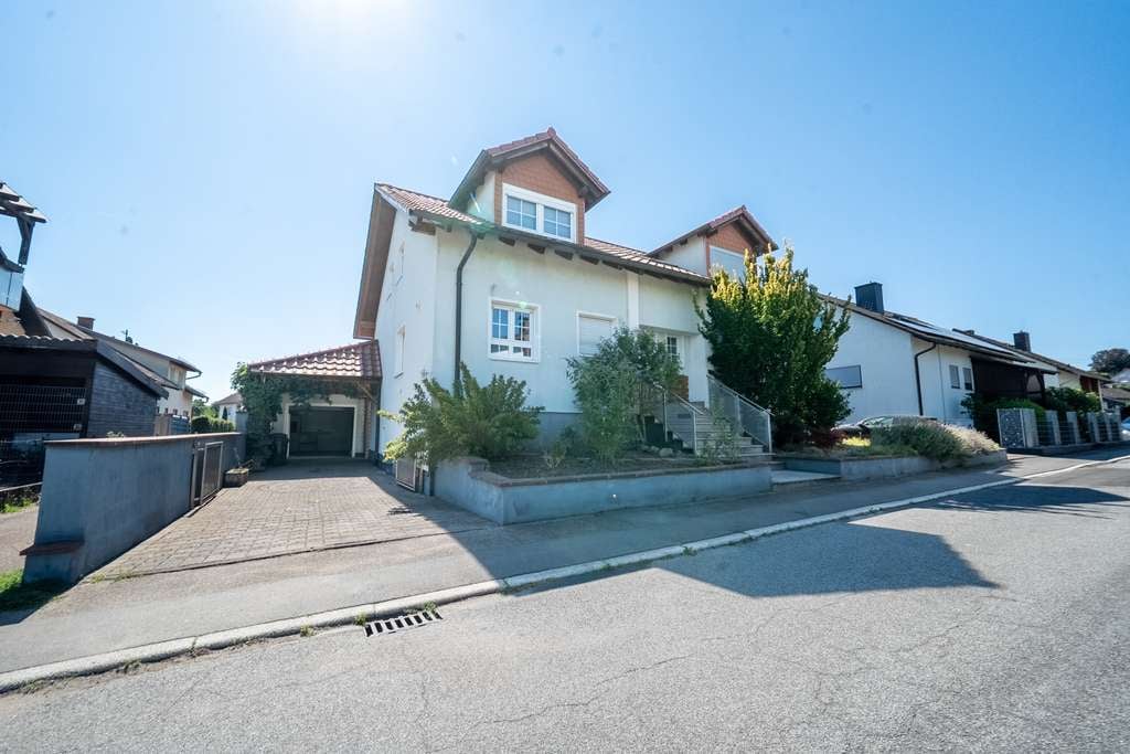 Immobilie in Meckesheim - Familienwohnsitz – Das perfekte Zuhause für die ganze Familie in Meckesheim - Bild 2