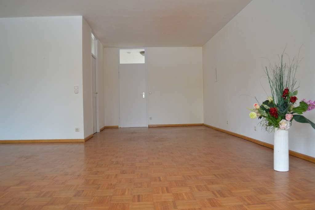Immobilie in Bargteheide - Attraktive Kapitalanlage 2 ½ Zimmer Wohnung im Herzen Bargteheides - Bild 2