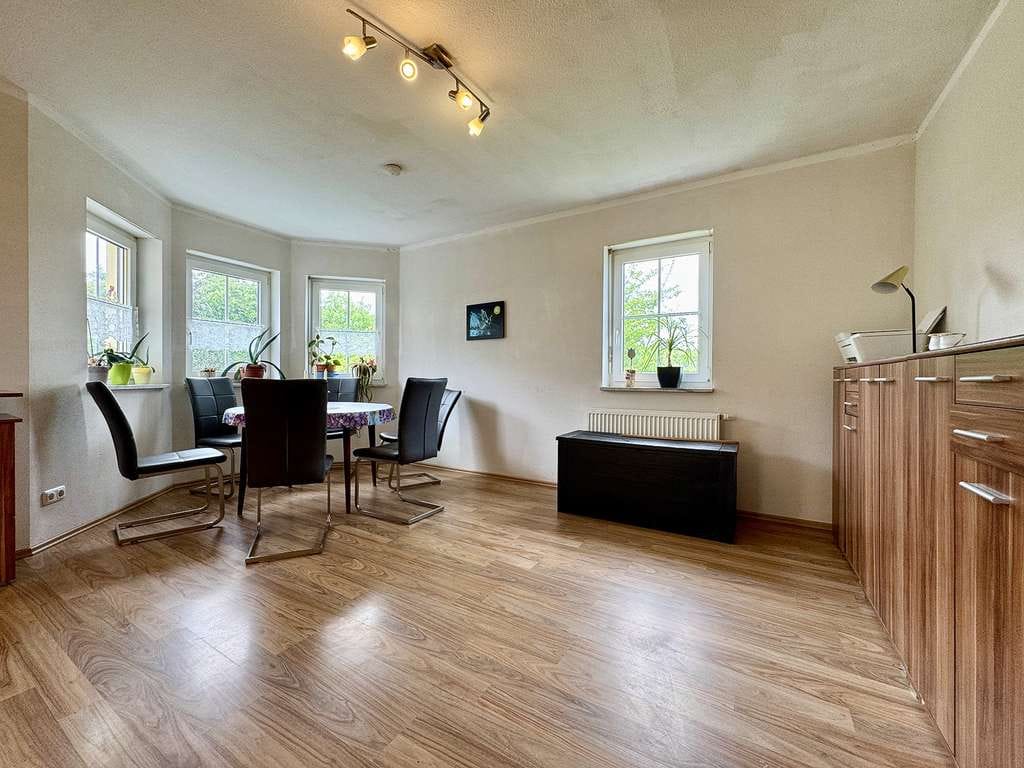 Immobilie in Altenkunstadt - Tolles Wohnhaus mit großen Garten in traumhafter Lage von Altenkunstadt OT - Bild 2