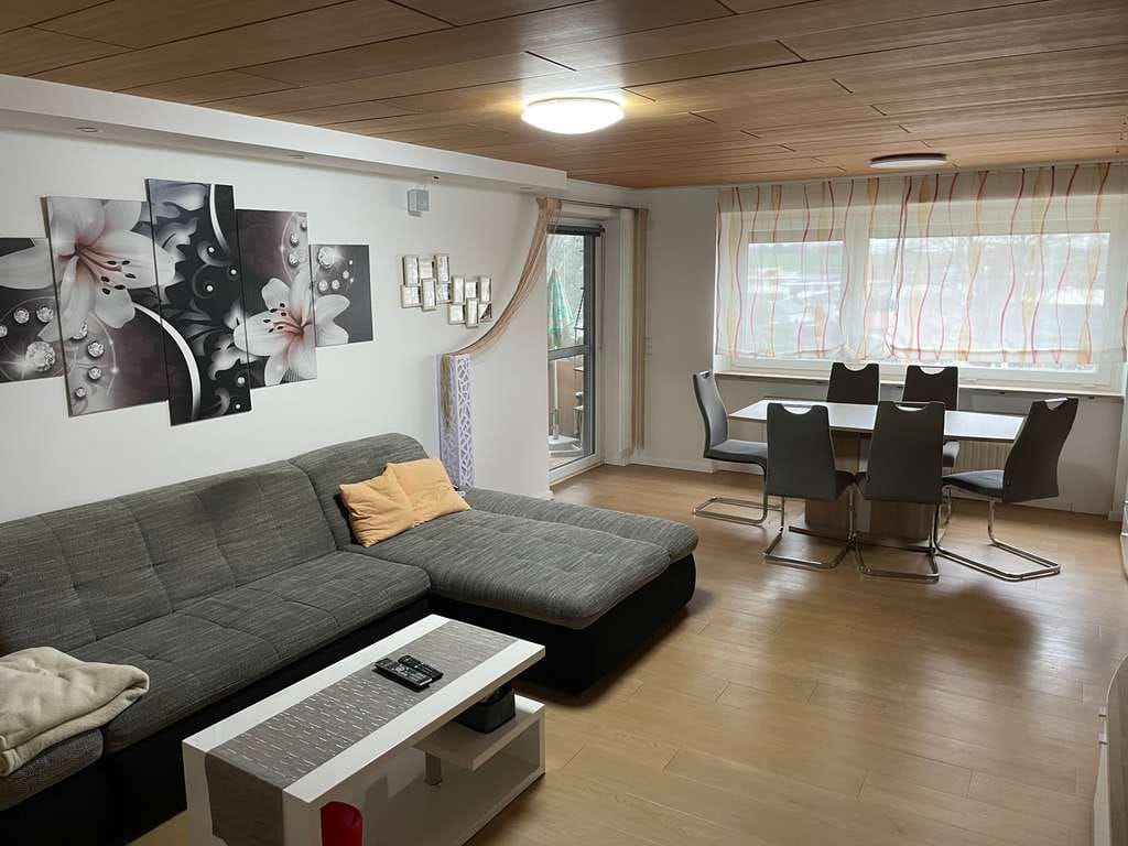 Immobilie in Flein - Flein: Großzügige 4,5 Zimmer Wohnung mit Einbauküche - Bild 1