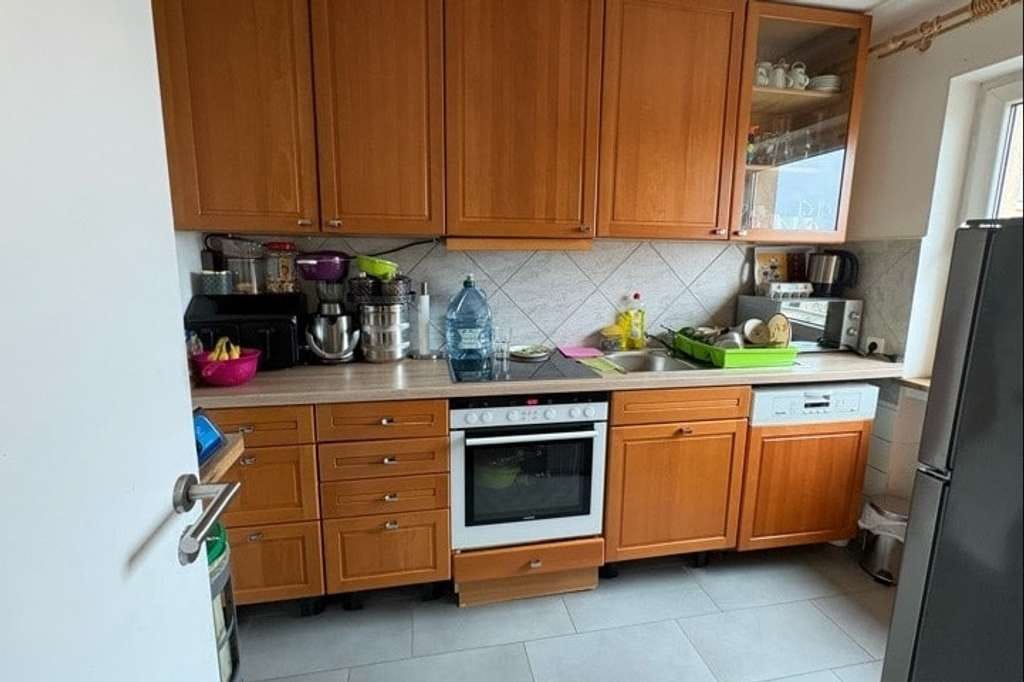 Immobilie in Altdorf bei Nürnberg - Vermietete 4-Zimmer-Wohnung in Altdorf mit Balkon - Bild 2